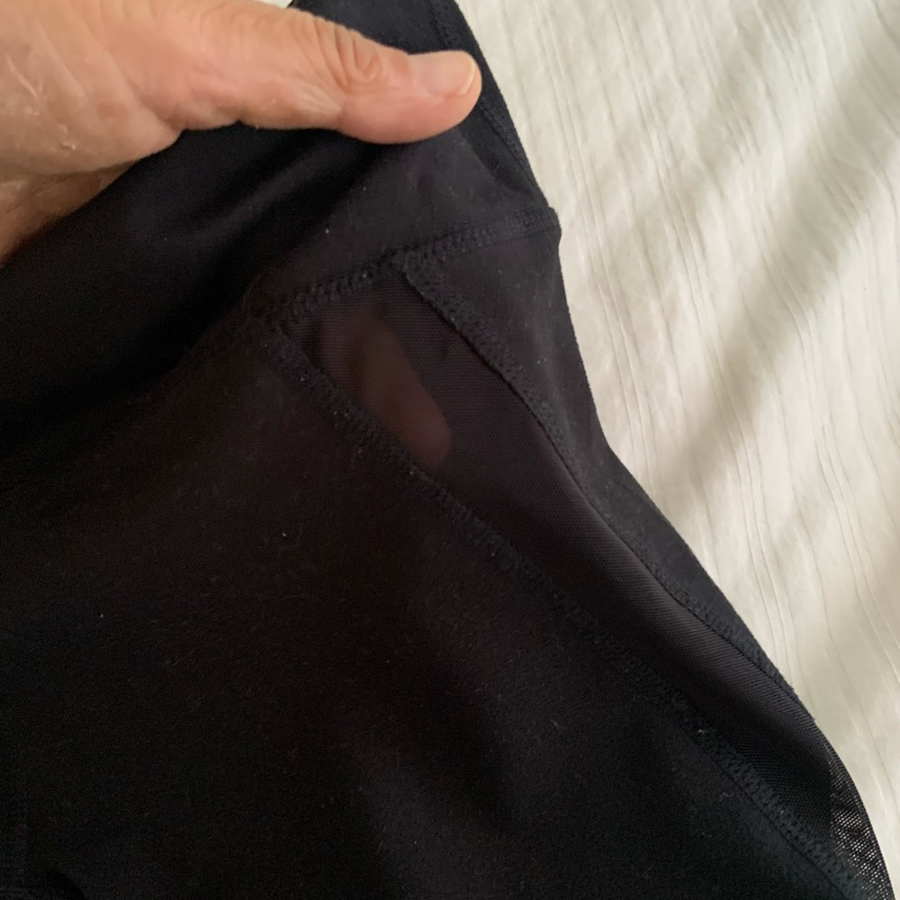 2 FOR $30 Fabletics mesh leggings